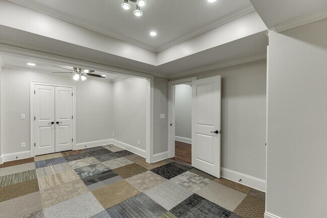 Building Photo - 295 Crown Vetch Ln