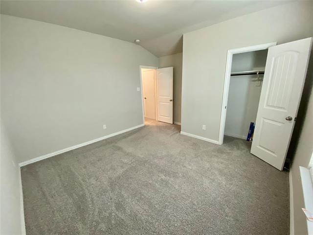 Building Photo - 2116 Auburndale Ave