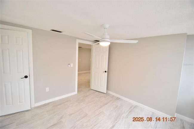 Building Photo - 8522 Longboat Ln