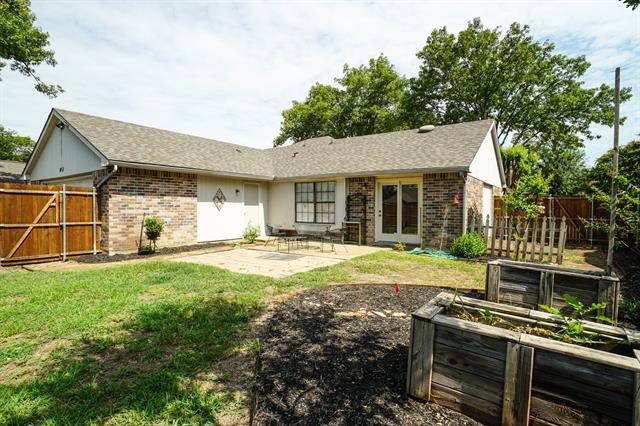 Building Photo - 548 Guadalupe Dr