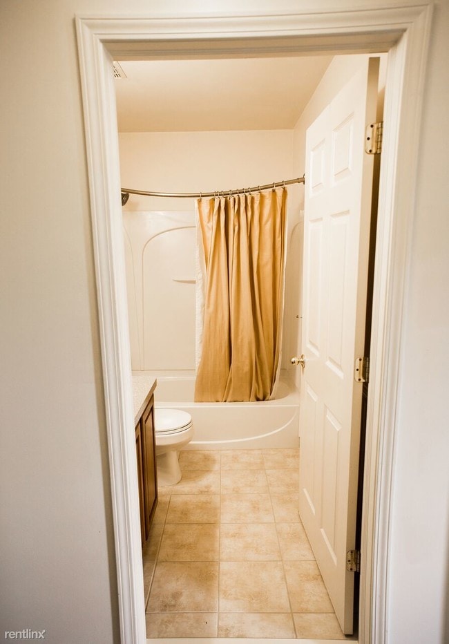 Building Photo - 3 br, 3.5 bath  - 29502 Juneau Ln