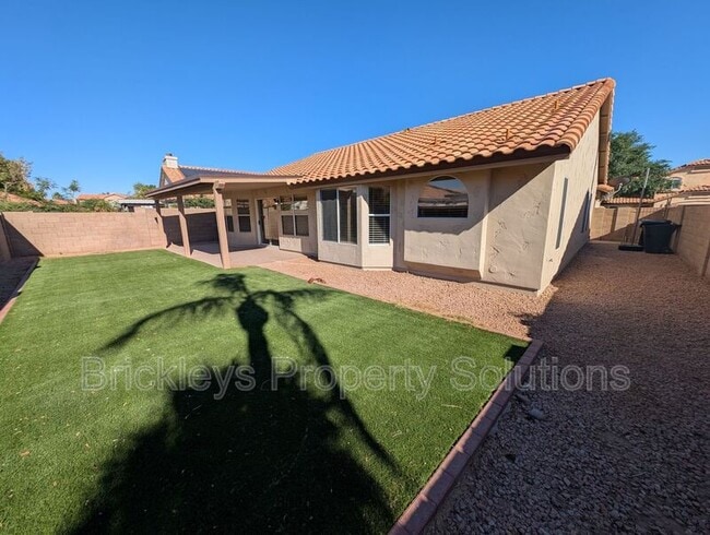 Building Photo - 618 W Tumbleweed Rd