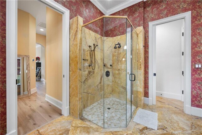 Building Photo - 130 SE Bella Strano