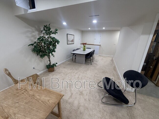 Building Photo - 9616 Watts Rd