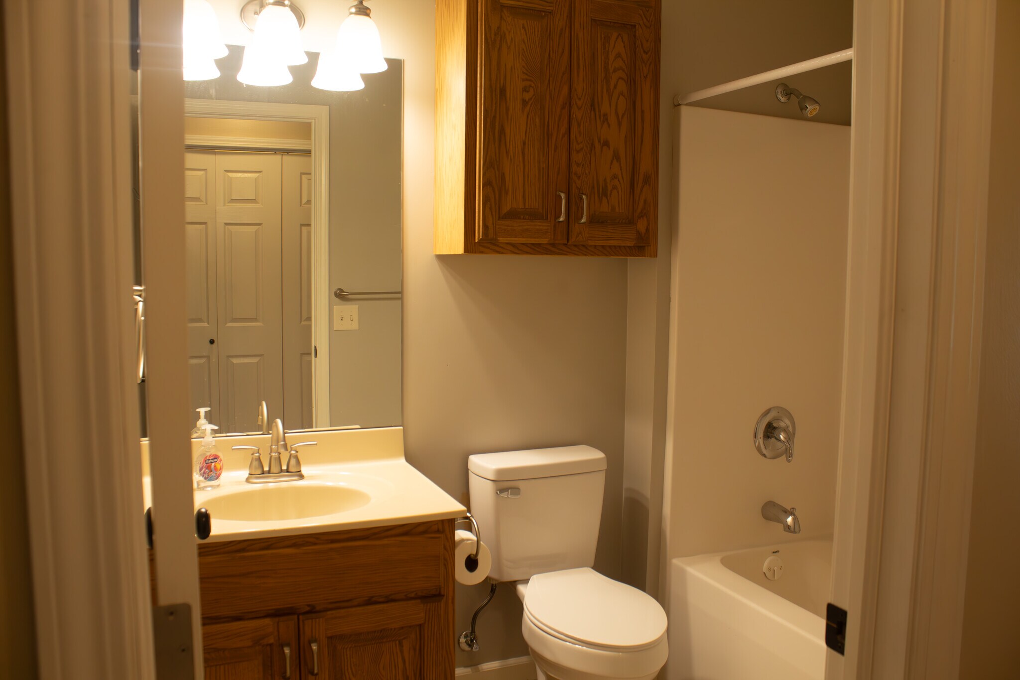 Hall Bathroom - 2142 Oxford Dr