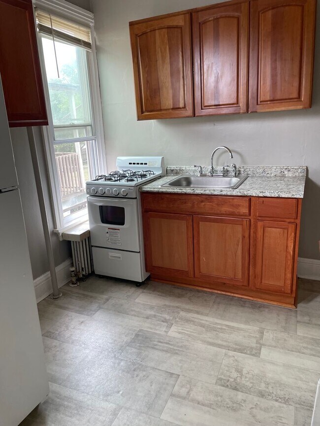 Building Photo - Available Now! Steelton 1 Bedroom Apartment!