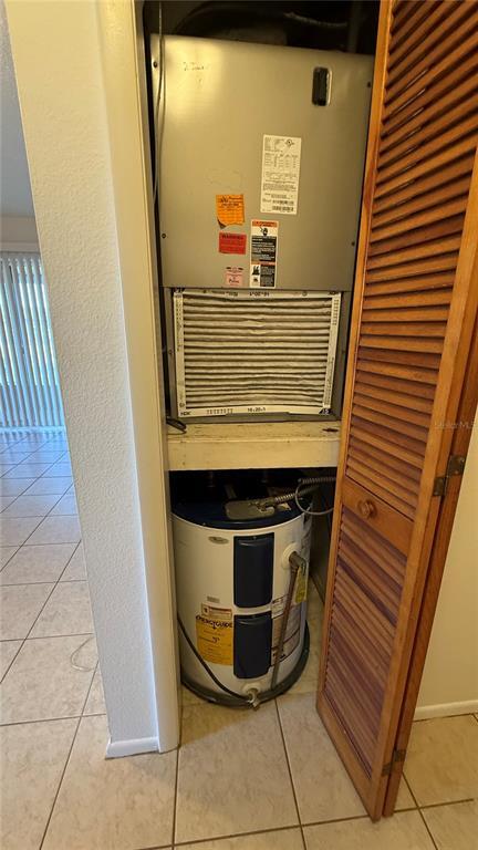 Building Photo - 3956 Elvira Ct