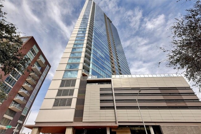 Building Photo - 501 West Ave