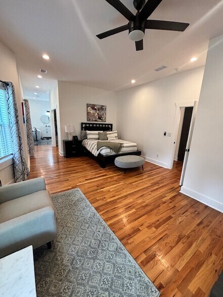 Building Photo - 1369 Bryan Ave