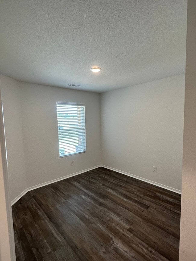 Building Photo - PRE-LEASING — Contemporary 3-Bedroom | 2-Bath Living in Cabot