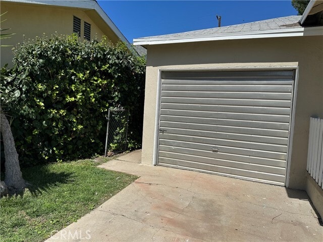 Building Photo - 17349 Tiara St