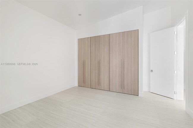 Building Photo - 8800 SW 118th St