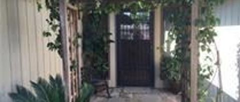 Building Photo - 1202 Menlo Dr