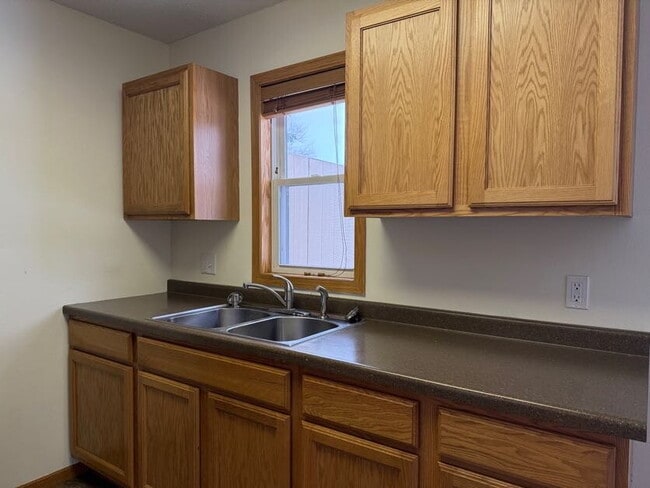 Building Photo - APPLICATION PENDING