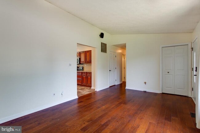 Building Photo - 45684 Schooner Ct