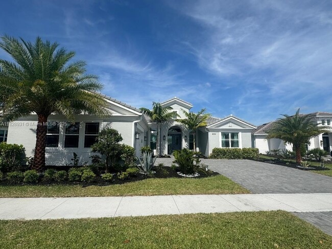 Building Photo - 4691 Estates Cir