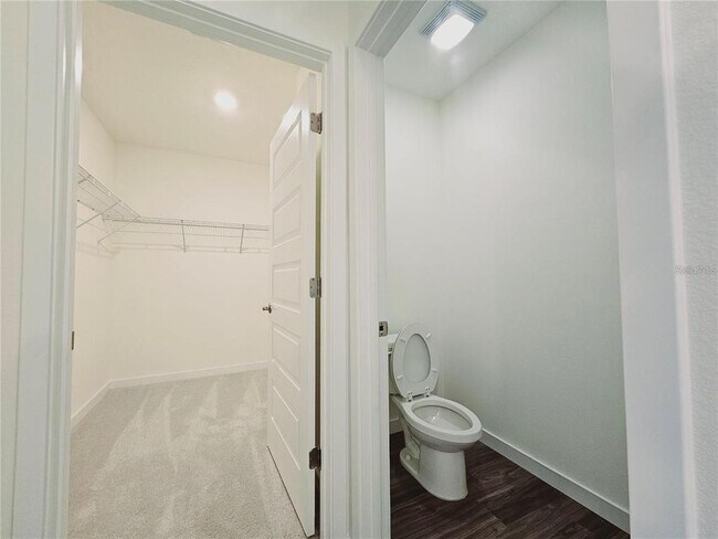 Building Photo - 467 Talisi Lp