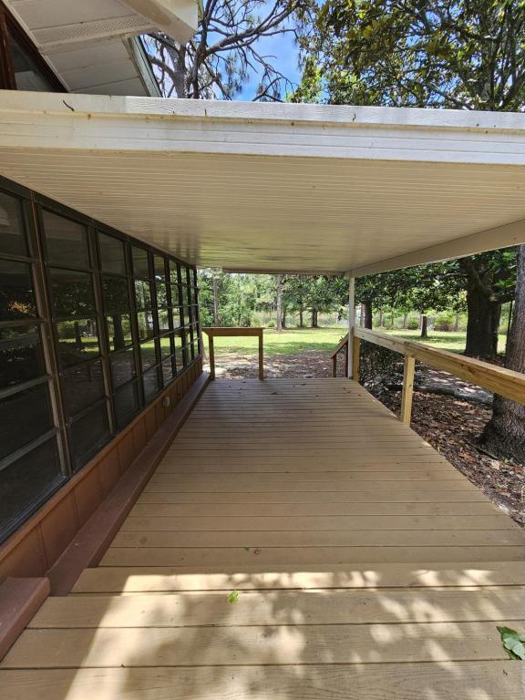 Building Photo - 661 Brookmeade Dr