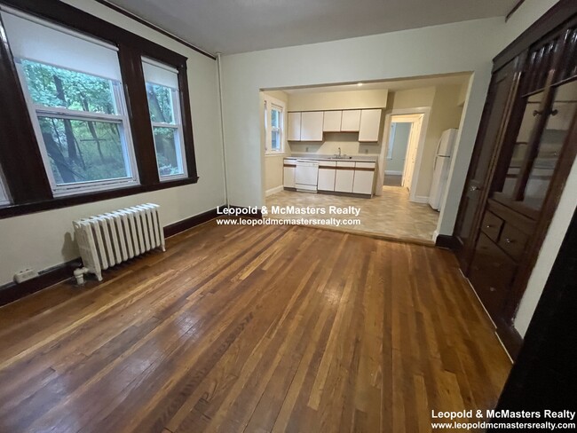 Building Photo - 65 Tremont St