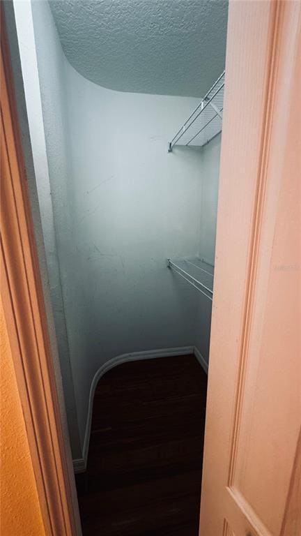 Building Photo - 9822 White Barn Way