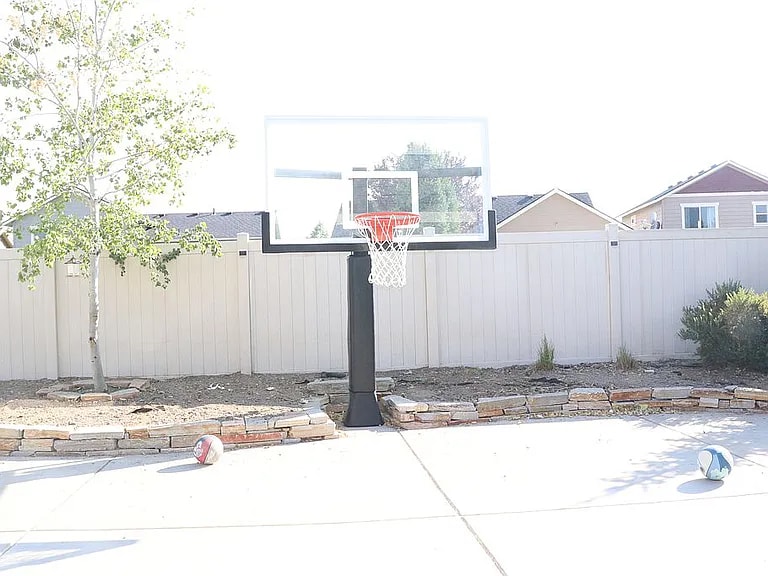 Building Photo - 2752 W Sorbonne Dr