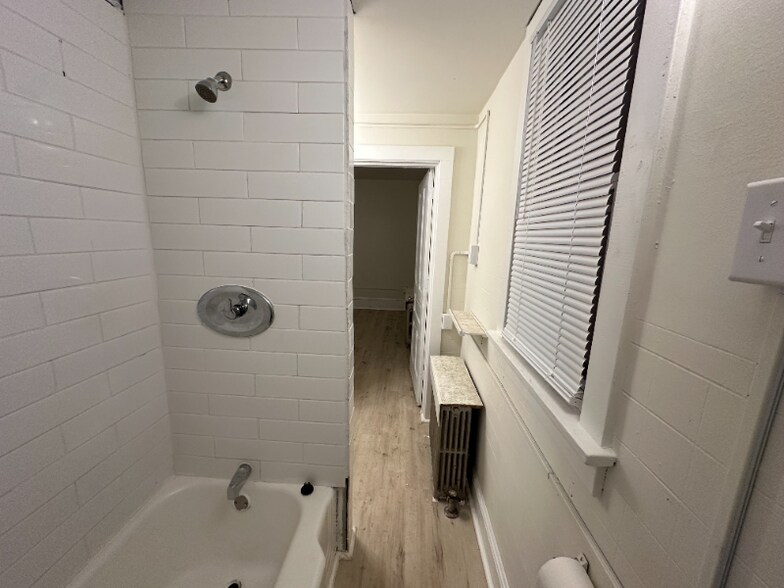 Building Photo - 381-383-383 S 3rd St