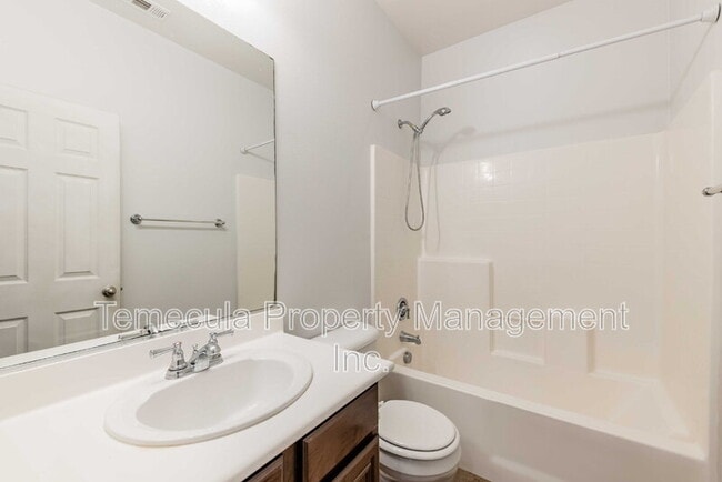 Building Photo - 31170 Sunflower Way