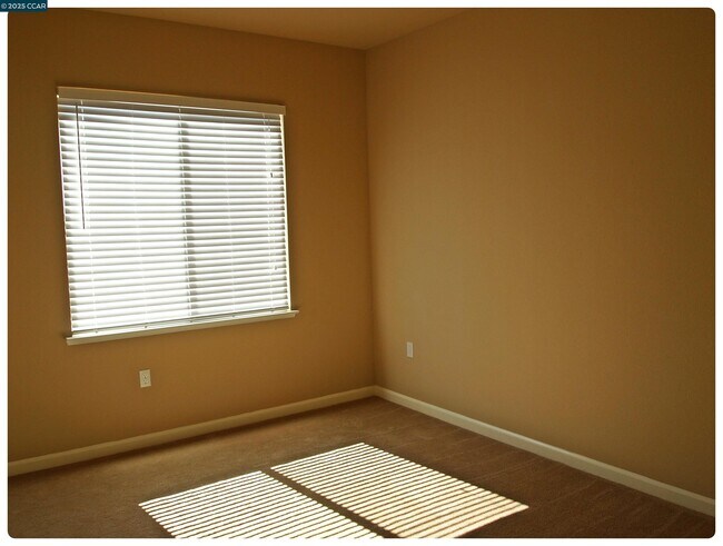 Building Photo - 5603 Ventry Way