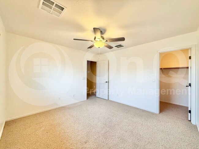 Building Photo - 14509 W Jenan Dr