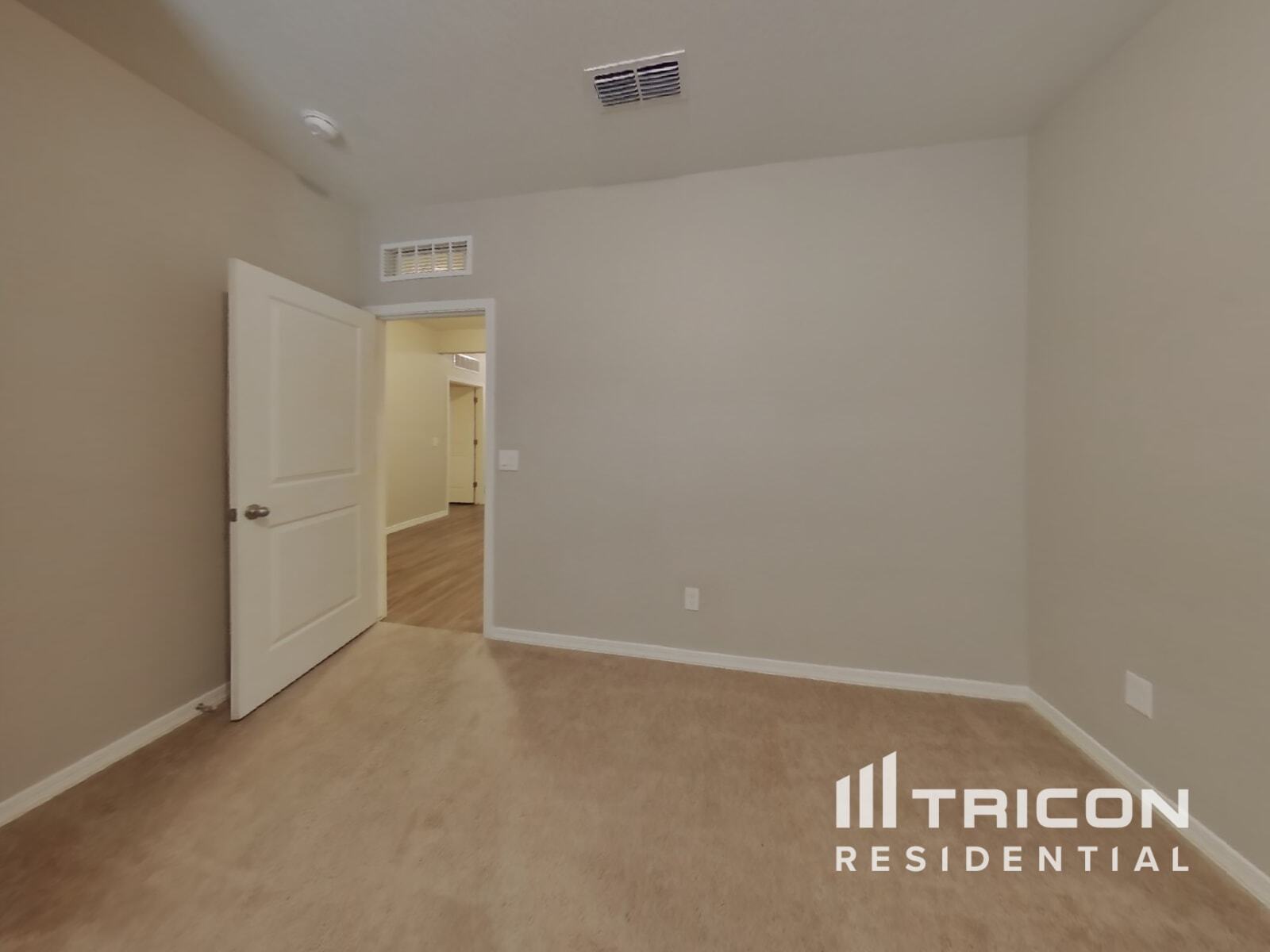 Building Photo - 33598 N Draba Ln