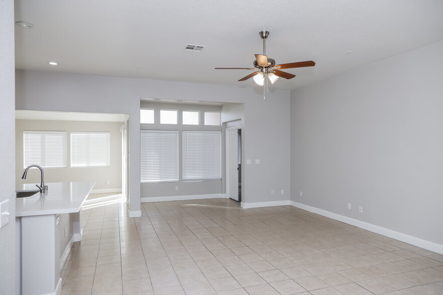 Building Photo - 3394 Wasatch Cedars St