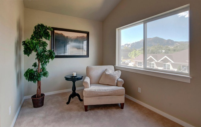 Building Photo - 615 Tantra Dr