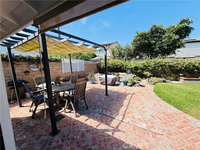 Building Photo - 18071 Westlake Cir