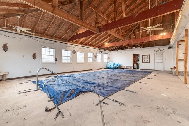 Building Photo - 12840 Ruby Rd