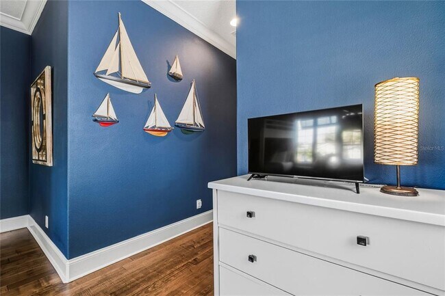 Building Photo - 459 20th Ave