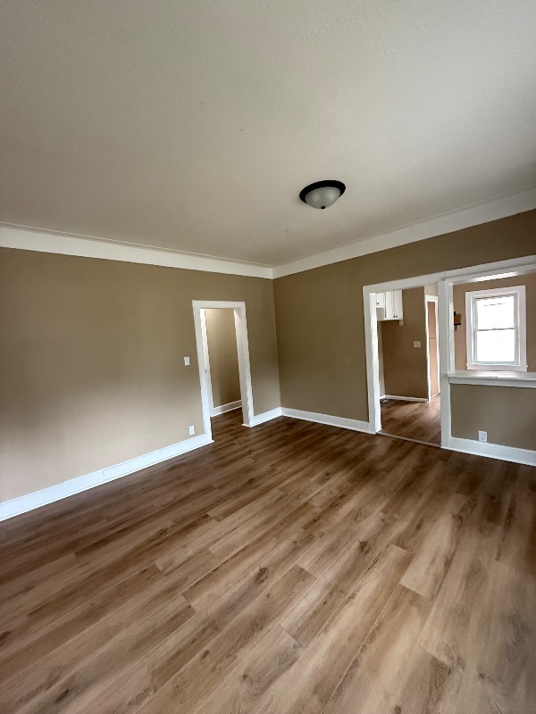 Building Photo - 1095 4th St E