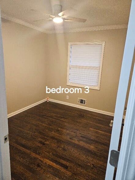 Building Photo - 557 Mt Vista Rd