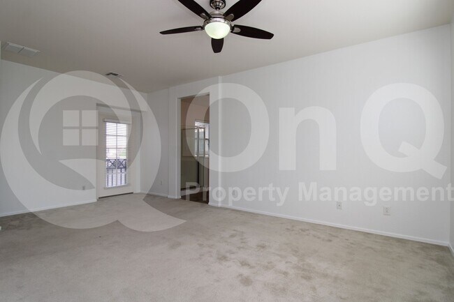 Building Photo - 9134 S Roberts Rd