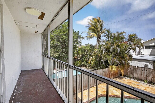 Building Photo - 5514 SW 44th Terrace