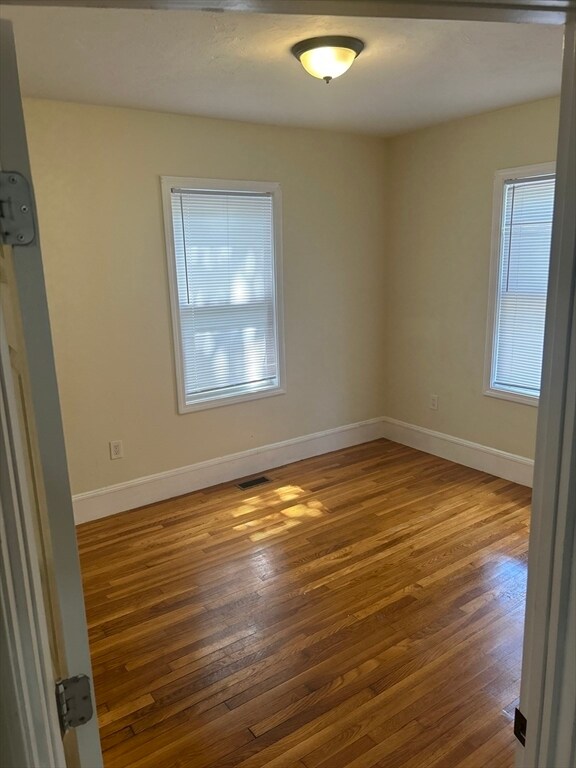 Building Photo - 393 Seaver St