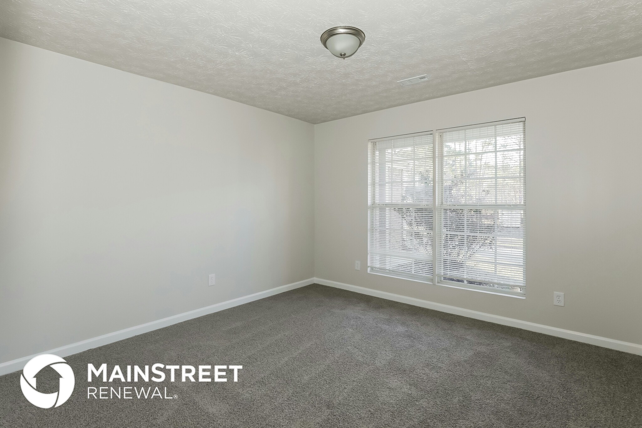 Building Photo - 955 Foxworthy Ln