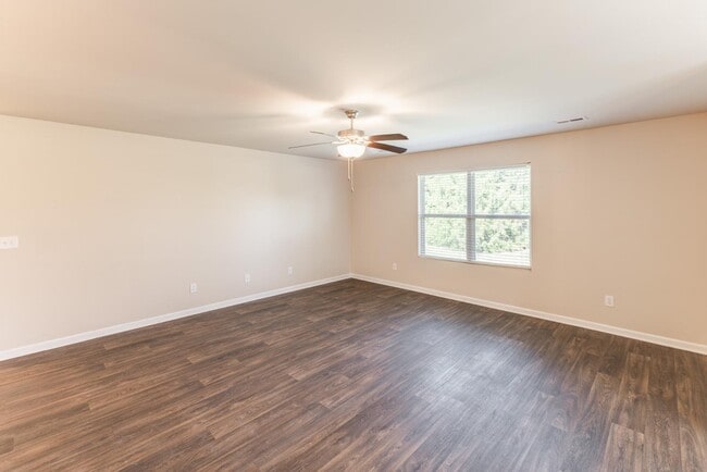 Building Photo - 12325 Old Orchard Rd