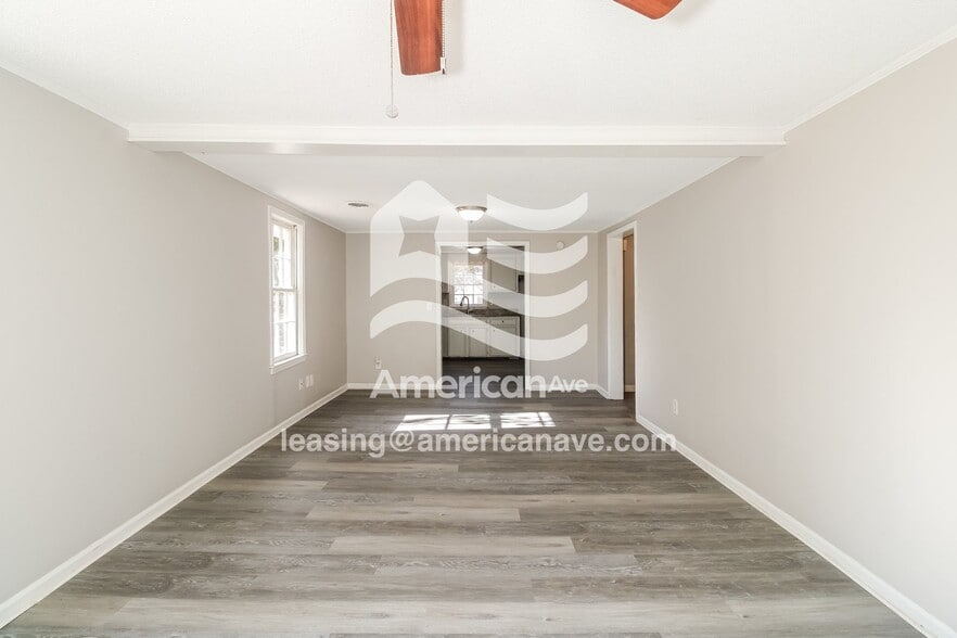 Building Photo - 2647 Trull St