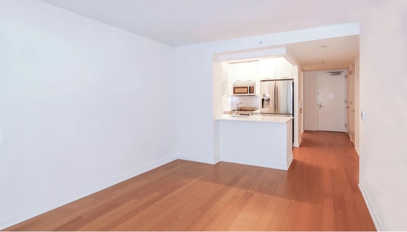 Building Photo - 227 W 77th St