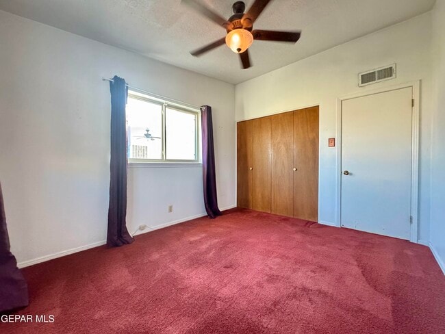 Building Photo - 10213 Saigon Dr