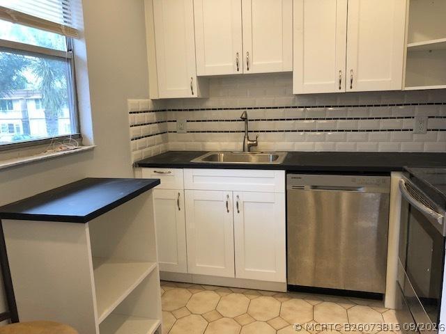 Building Photo - 368 Brittany Ave