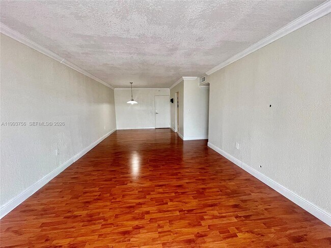 Building Photo - 2851 NE 183rd St