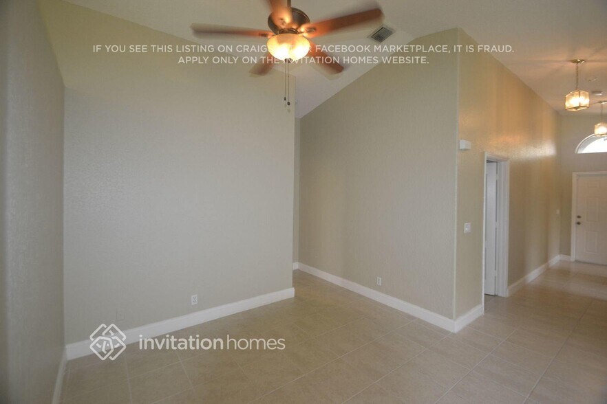 Building Photo - 9901 Red Heart Ln