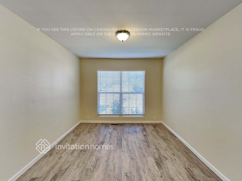 Building Photo - 1245 Lords Hill Dr