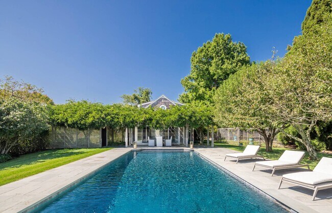 Building Photo - 480 Captains Neck Ln